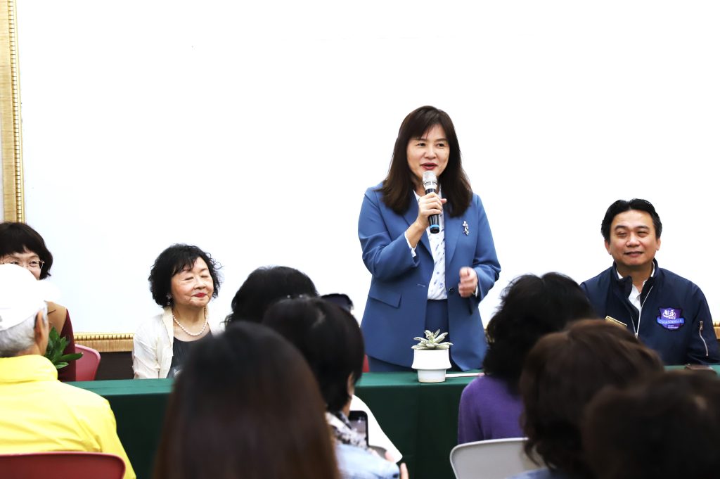 蕭美珠油畫展-23